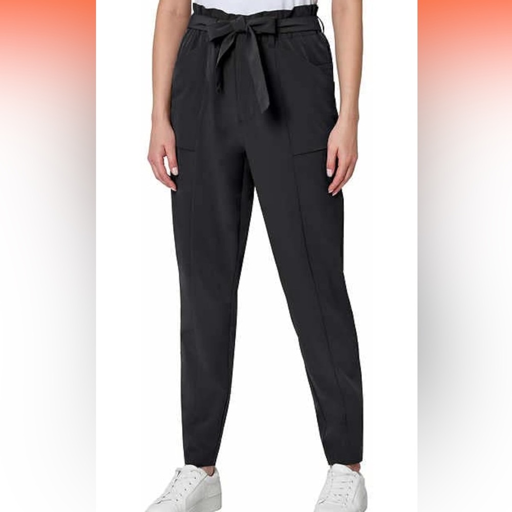 Women’s tie front pant black